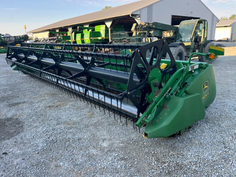 Image of John Deere 925F Primary image