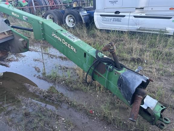 Image of John Deere 926 equipment image 1