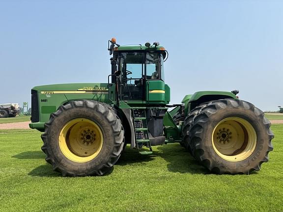 Image of John Deere 9320 equipment image 3