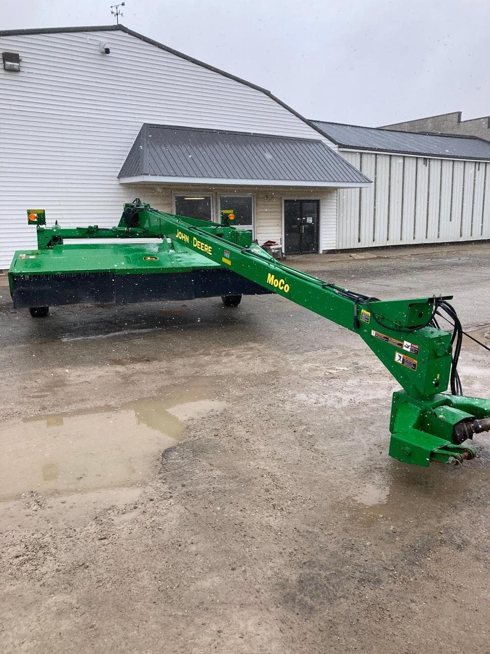 Image of John Deere 946 Primary image