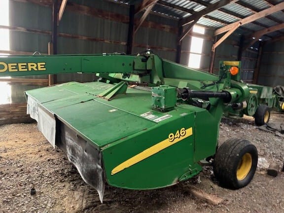 2003 John Deere 946 Equipment Image0