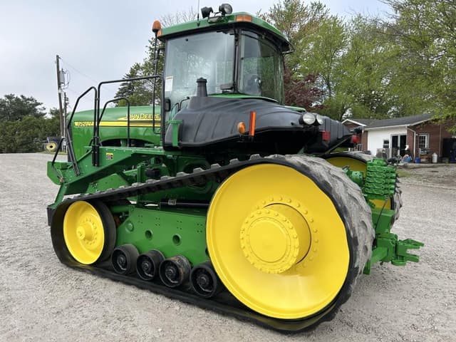 Image of John Deere 9520T equipment image 4