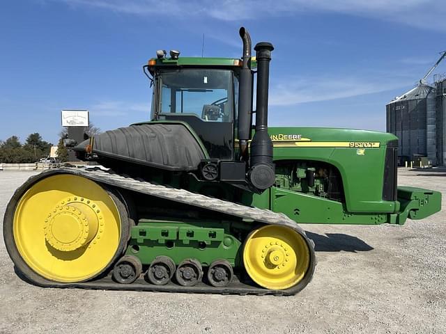 Image of John Deere 9520T equipment image 3