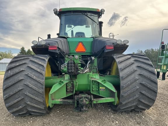 Image of John Deere 9520T equipment image 2