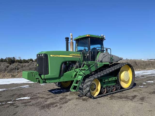 Image of John Deere 9520T equipment image 2