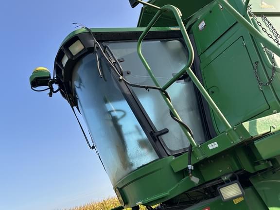Image of John Deere 9550 equipment image 3