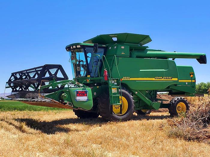 Image of John Deere 9550 Primary image