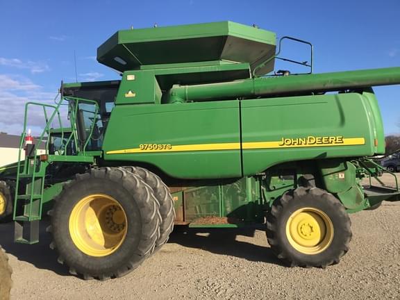 Image of John Deere 9750 STS Primary image