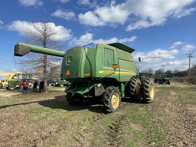 Image of John Deere 9750 STS equipment image 3