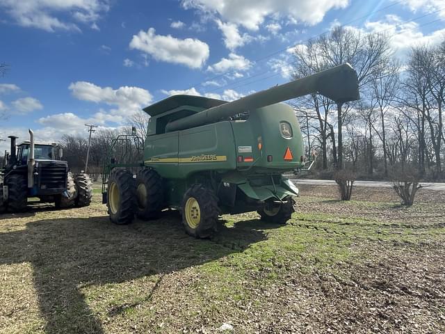 Image of John Deere 9750 STS equipment image 2