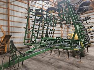 2003 John Deere 980 Image