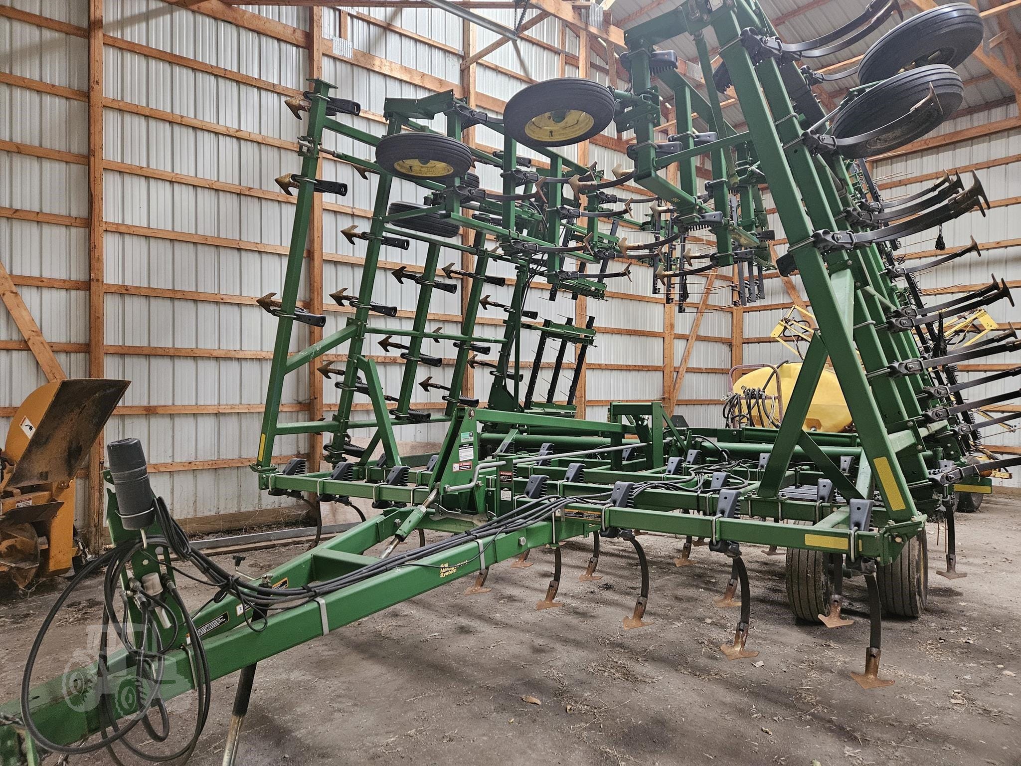 2003 John Deere 980 Equipment Image0