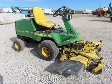 Main image John Deere F725