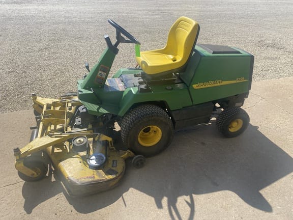 Main image John Deere F725