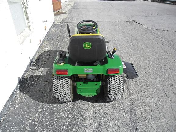 Image of John Deere GT235 equipment image 4