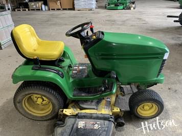Main image John Deere GT235
