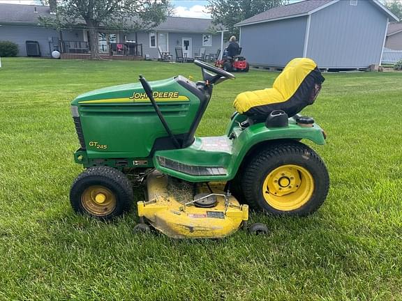 Image of John Deere GT245 equipment image 2