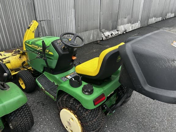 Image of John Deere GT245 equipment image 4
