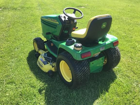Image of John Deere GX255 equipment image 4