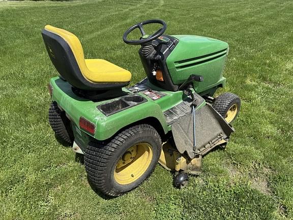 Image of John Deere GX345 equipment image 2