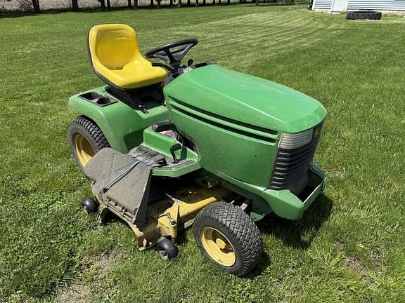 Image of John Deere GX345 equipment image 3