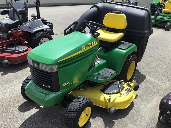 Image of John Deere GX345 equipment image 1