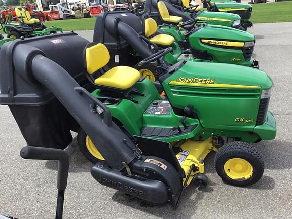 Image of John Deere GX345 equipment image 2