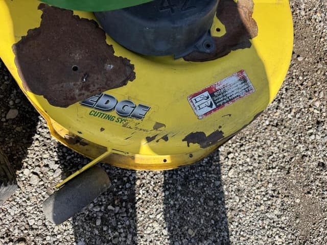 Image of John Deere L100 equipment image 3