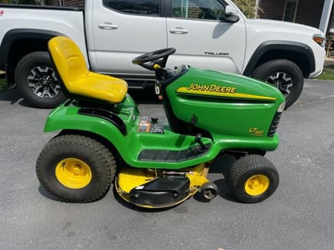 Image of John Deere LT160 equipment image 1