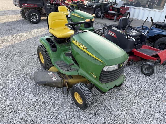 Image of John Deere LT180 equipment image 3