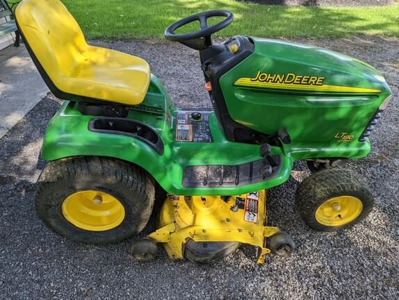 Main image John Deere LT190