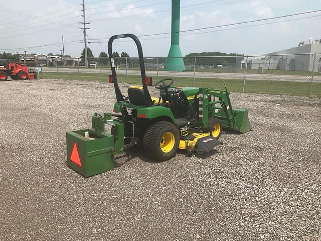 Image of John Deere 2210 equipment image 2