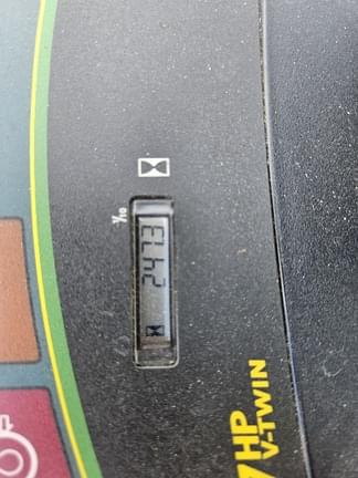 Image of John Deere LX277 equipment image 4