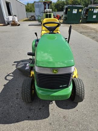 Image of John Deere LX277 equipment image 1
