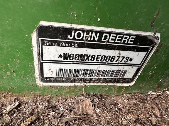 Image of John Deere MX8 equipment image 1