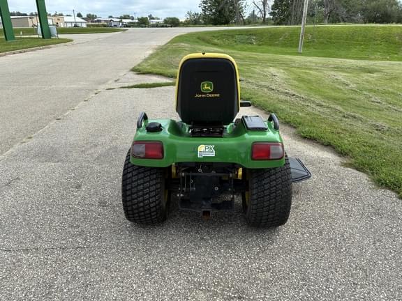 Image of John Deere X475 equipment image 3