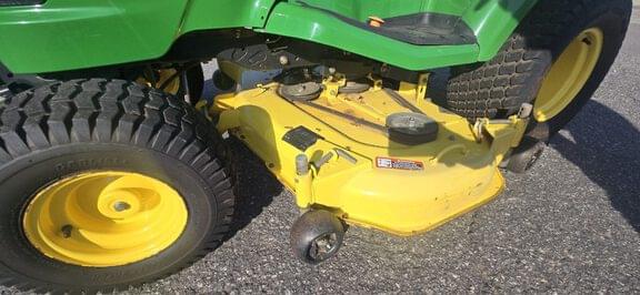 Image of John Deere X475 equipment image 4