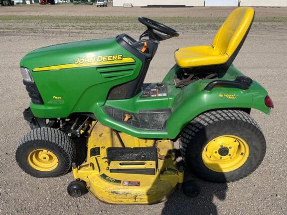 Image of John Deere X485 equipment image 1
