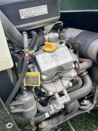 Image of John Deere X485 equipment image 2
