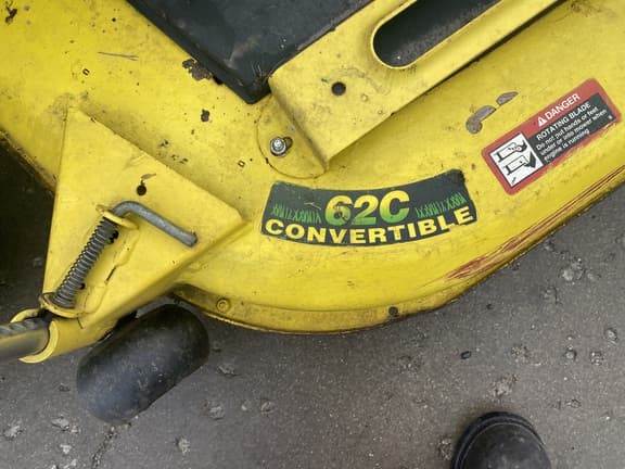 Image of John Deere X485 equipment image 4