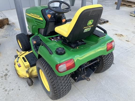 Image of John Deere X485 equipment image 3