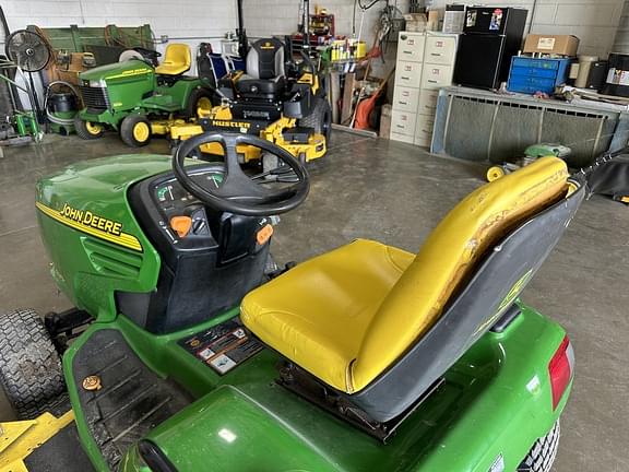 Image of John Deere X485 equipment image 2
