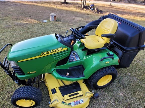 Image of John Deere X595 equipment image 2