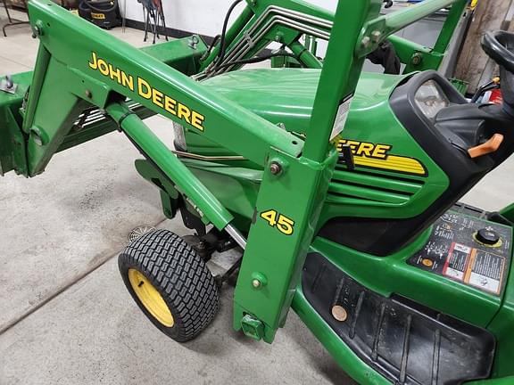 Image of John Deere X595 equipment image 3