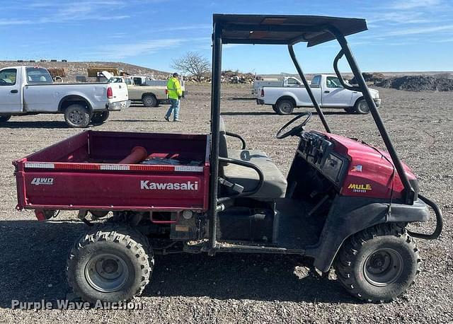 Image of Kawasaki Mule 3010 equipment image 3