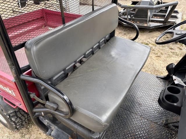 Image of Kawasaki Mule 3010 equipment image 4