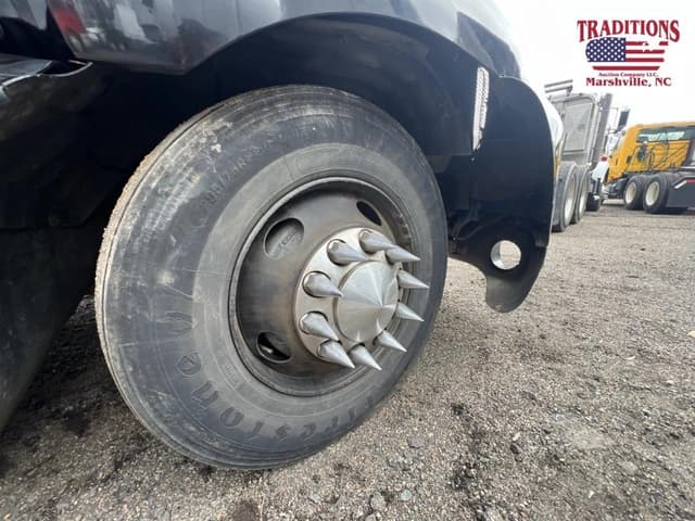 Image of Kenworth C15 equipment image 2