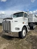 2003 Kenworth T800 Image