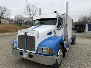 2003 Kenworth T300 Image