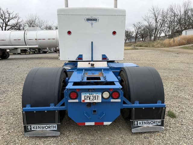 Image of Kenworth T300 equipment image 3